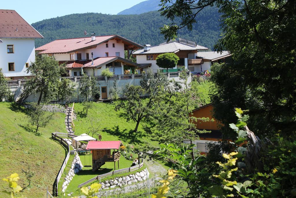 Pension Bauernhof Spielmann Mieming Szoba fotó